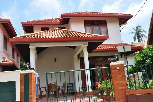 Villa Agoura Grand Negombo Hotel
