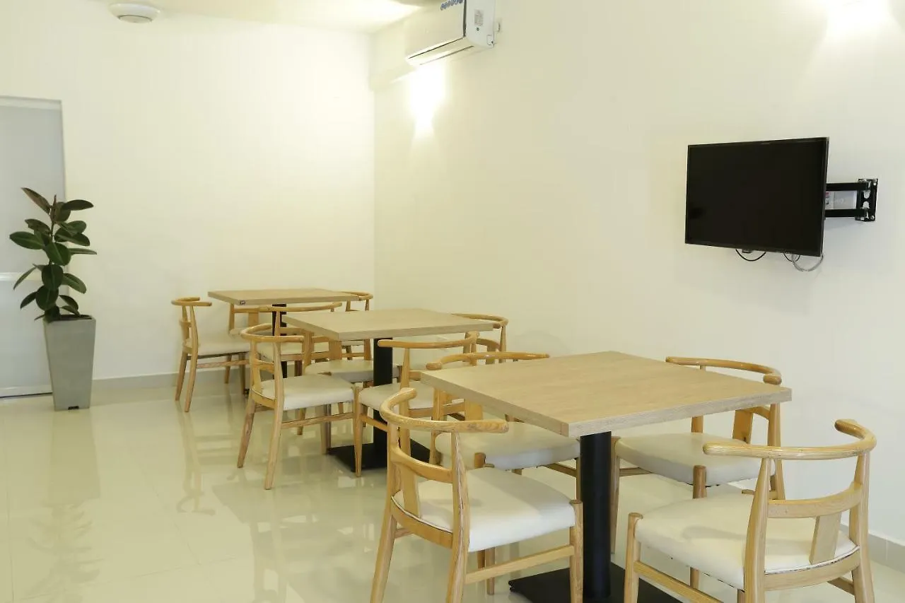 Villa Agoura Grand Negombo